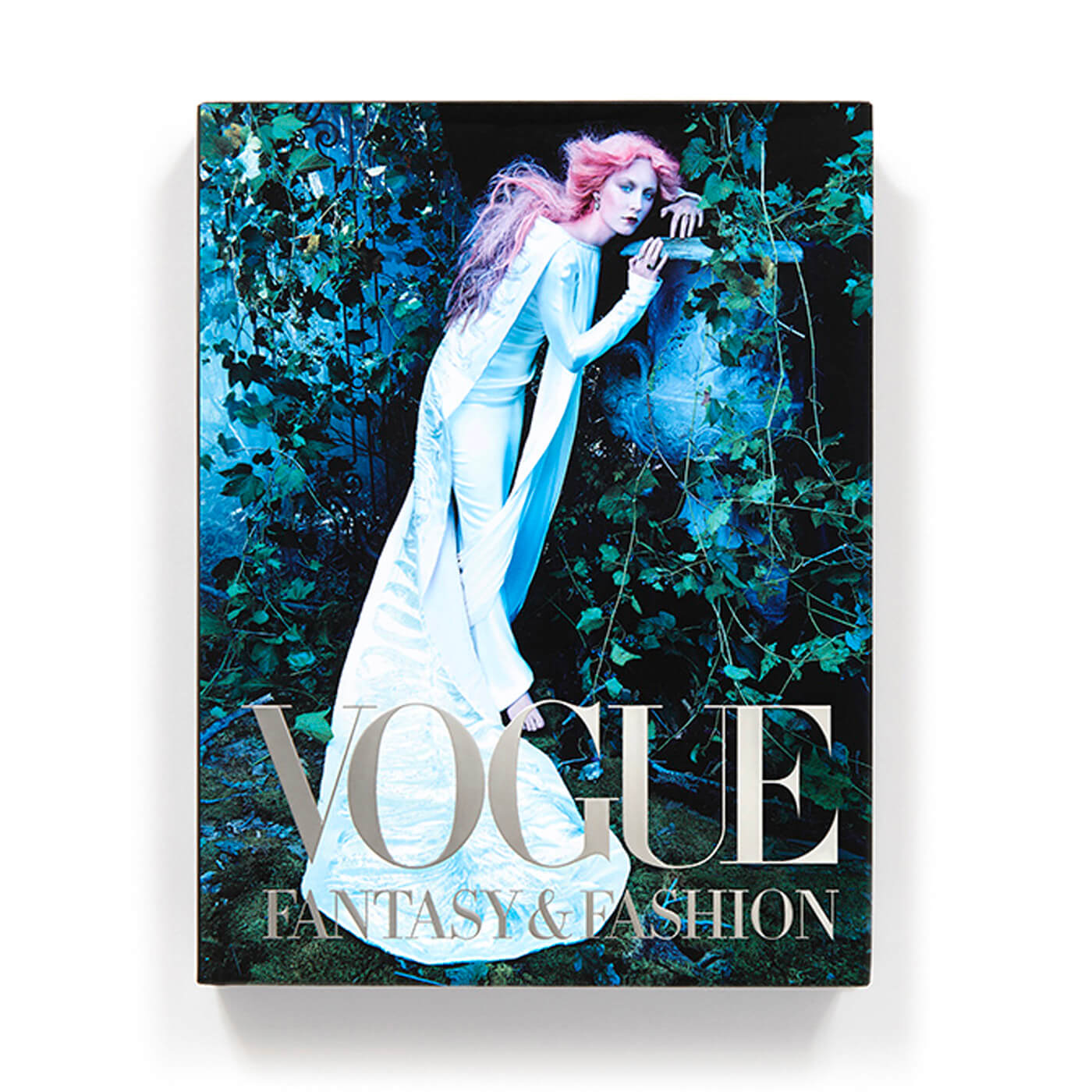 Vogue: Fantasy & Fashion - купить с доставкой по Москве и России | The Dar  Store