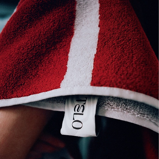 Полотенце «Смотри в глаза»