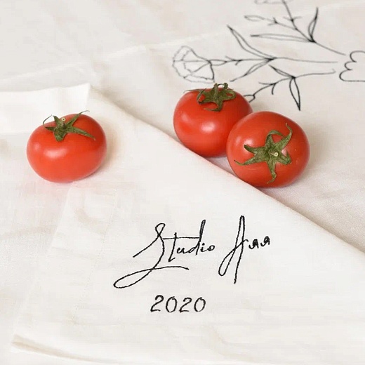 Скатерть бежевая в интернет-магазине The Dar Скатерть бежевая