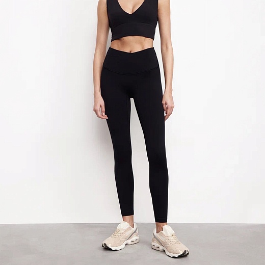 Леггинсы Twist in Black