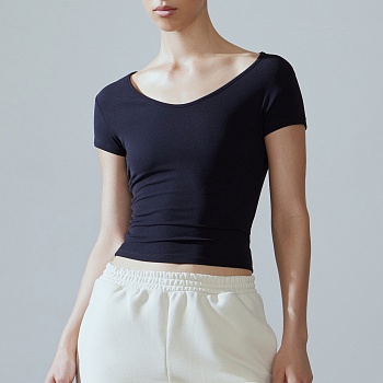 Футболка Studio Tee in Black