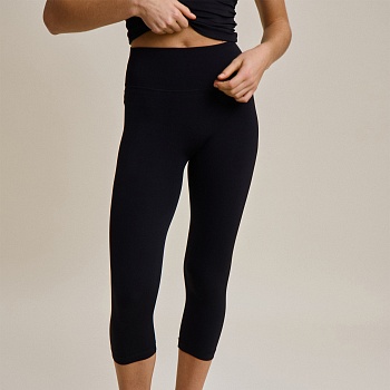 Лосины Capri in Black